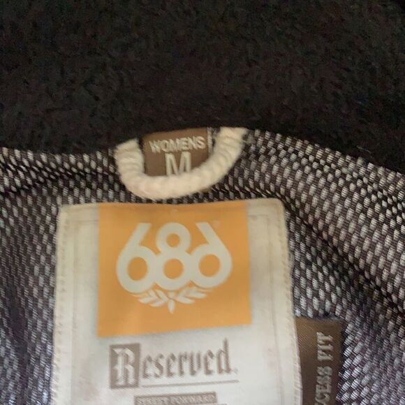 EUC WOMEN’S BEAUTIFUL 686 INFIDRY SNOWBOARD JACKET - Picture 7 of 15